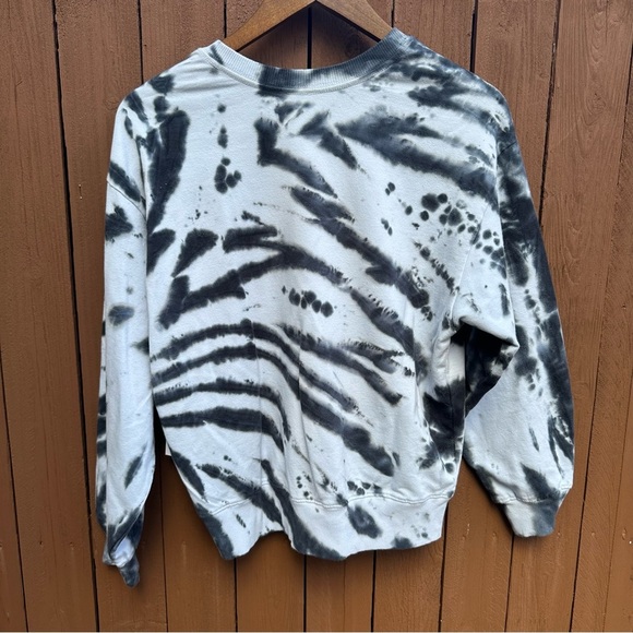 LACAUSA| Slater Zebra Black/Navy Tie Dye NWT Sweatshirt Top Size Small - Picture 9 of 14